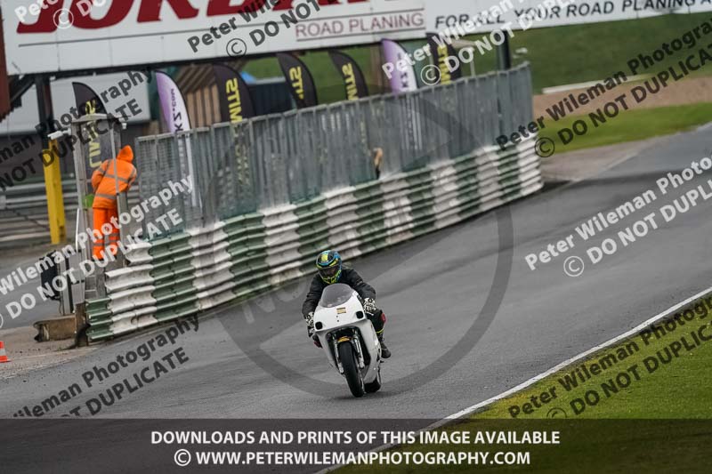 enduro digital images;event digital images;eventdigitalimages;mallory park;mallory park photographs;mallory park trackday;mallory park trackday photographs;no limits trackdays;peter wileman photography;racing digital images;trackday digital images;trackday photos